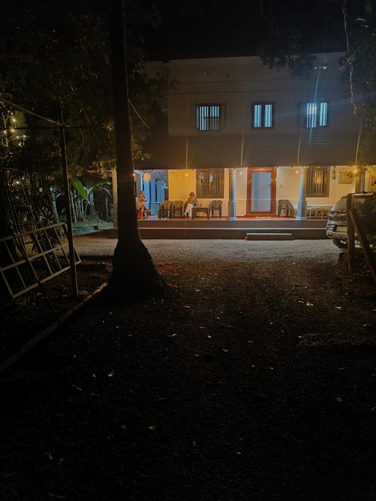 Perch Next Door Bed & Breakfast Kannur Exterior photo